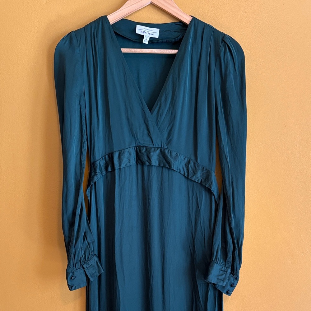 Paris Atelier & Other Stories Teal V-Neck Long Sleeve Midi Dress